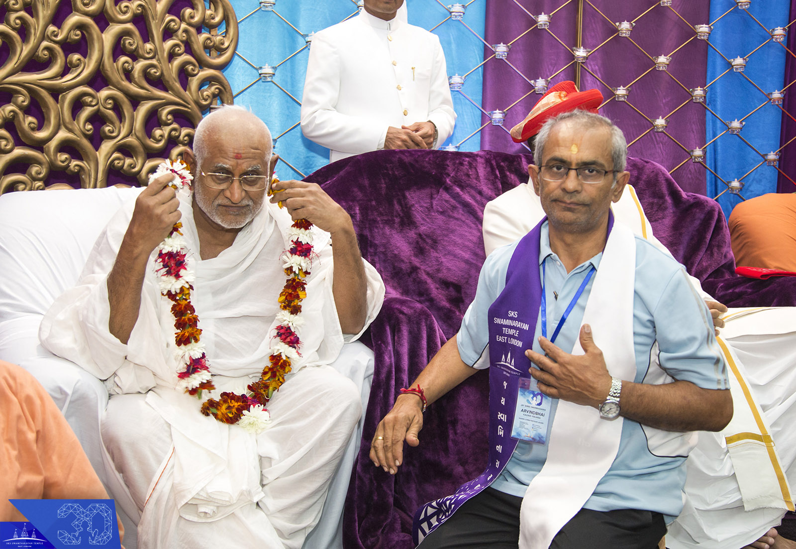 115  - ©1987-2017 SKS Swaminarayan Temple East London